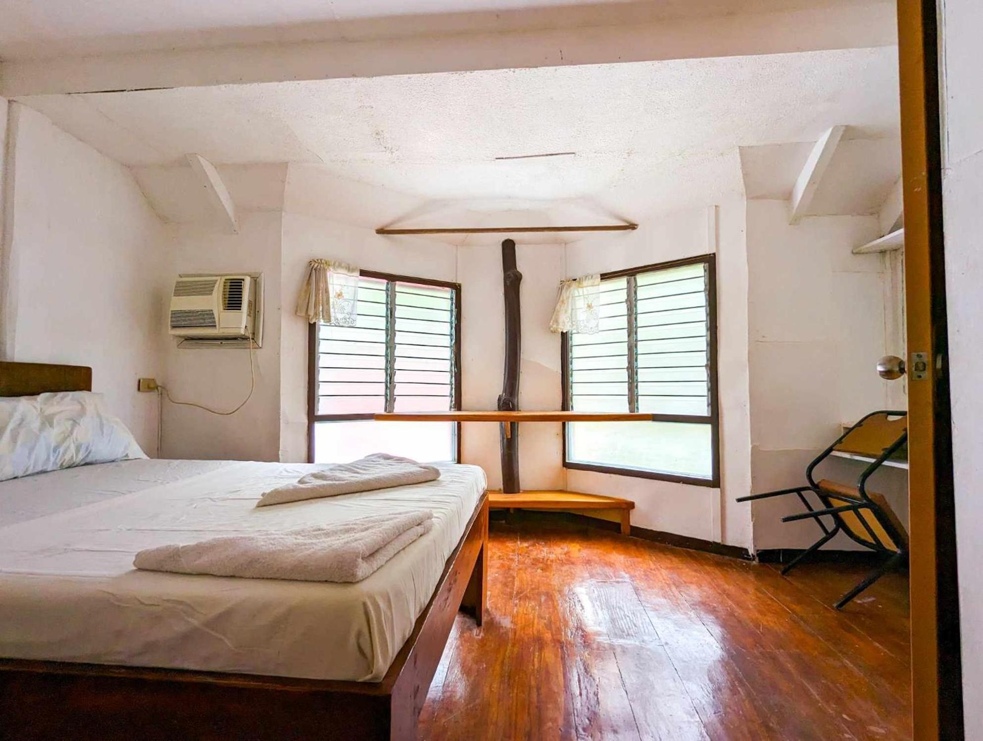 Czar'S Place Siquijor Exterior photo