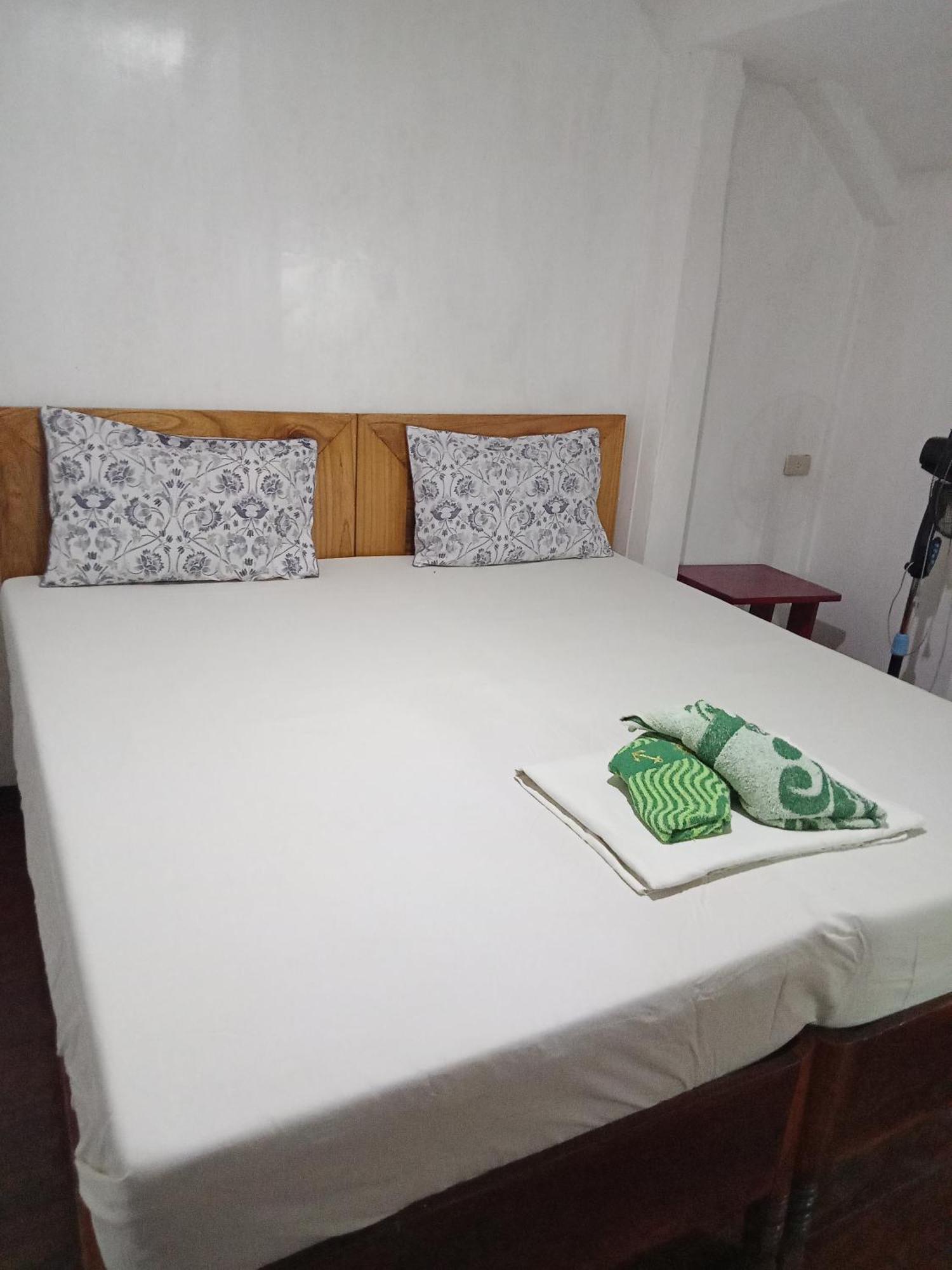 Czar'S Place Siquijor Exterior photo