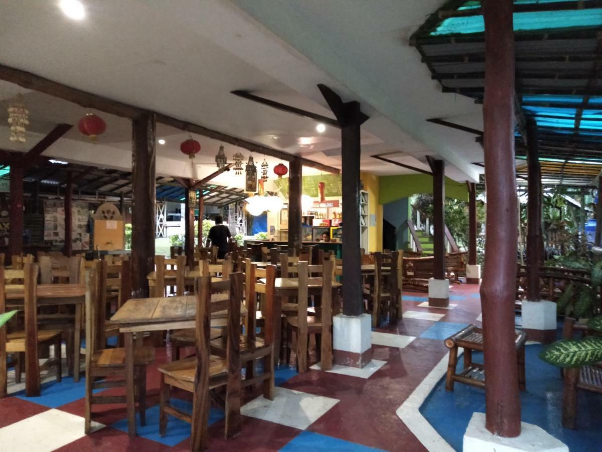 Czar'S Place Siquijor Exterior photo
